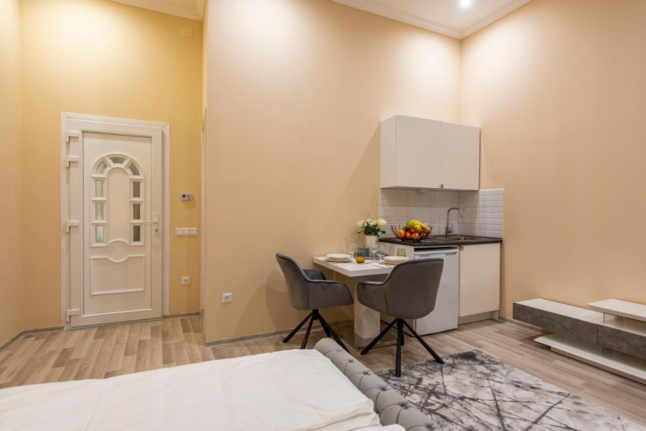 City Centre Deluxe Apartments Budapest Exterior foto